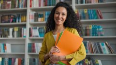 北京学校开展教育公益暑